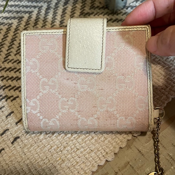 Gucci wallet